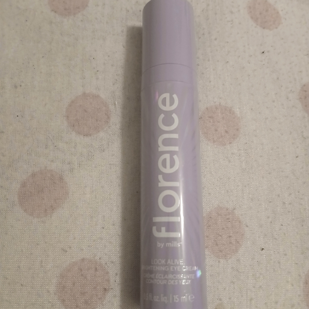 Florence By Mills Look Alive Brightening Eye Cream